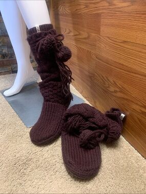 UGG Dark Wine Knit Pom-Pom Slouch Boot Socks 8